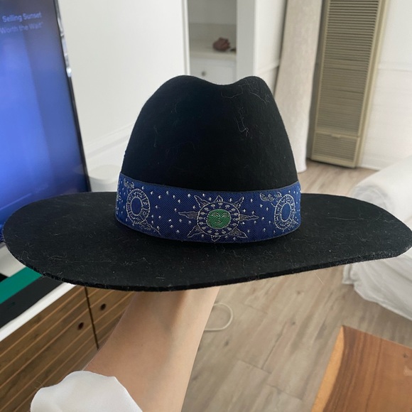 lack of Color Flat Brimmed Hat - Picture 3 of 4